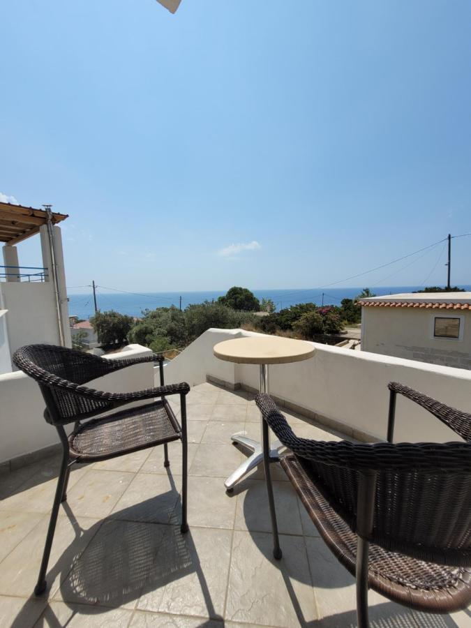 Lefkada Twins 2 Apartment Agios Kirykos  Bagian luar foto